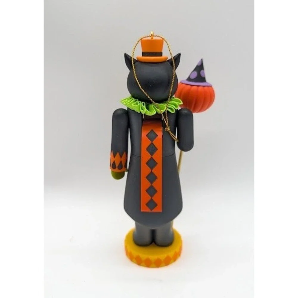Hallmark Marquis Le Mew Halloween Noble Nutcracker Retro Cat 2023 Ornament NEW